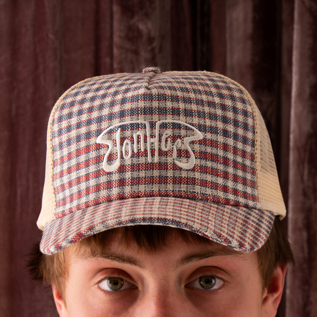 AMERICANA PLAID TRUCKER HAT